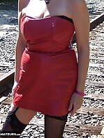 horny mature pictures