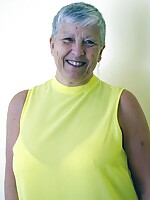 chubby mature porn pics